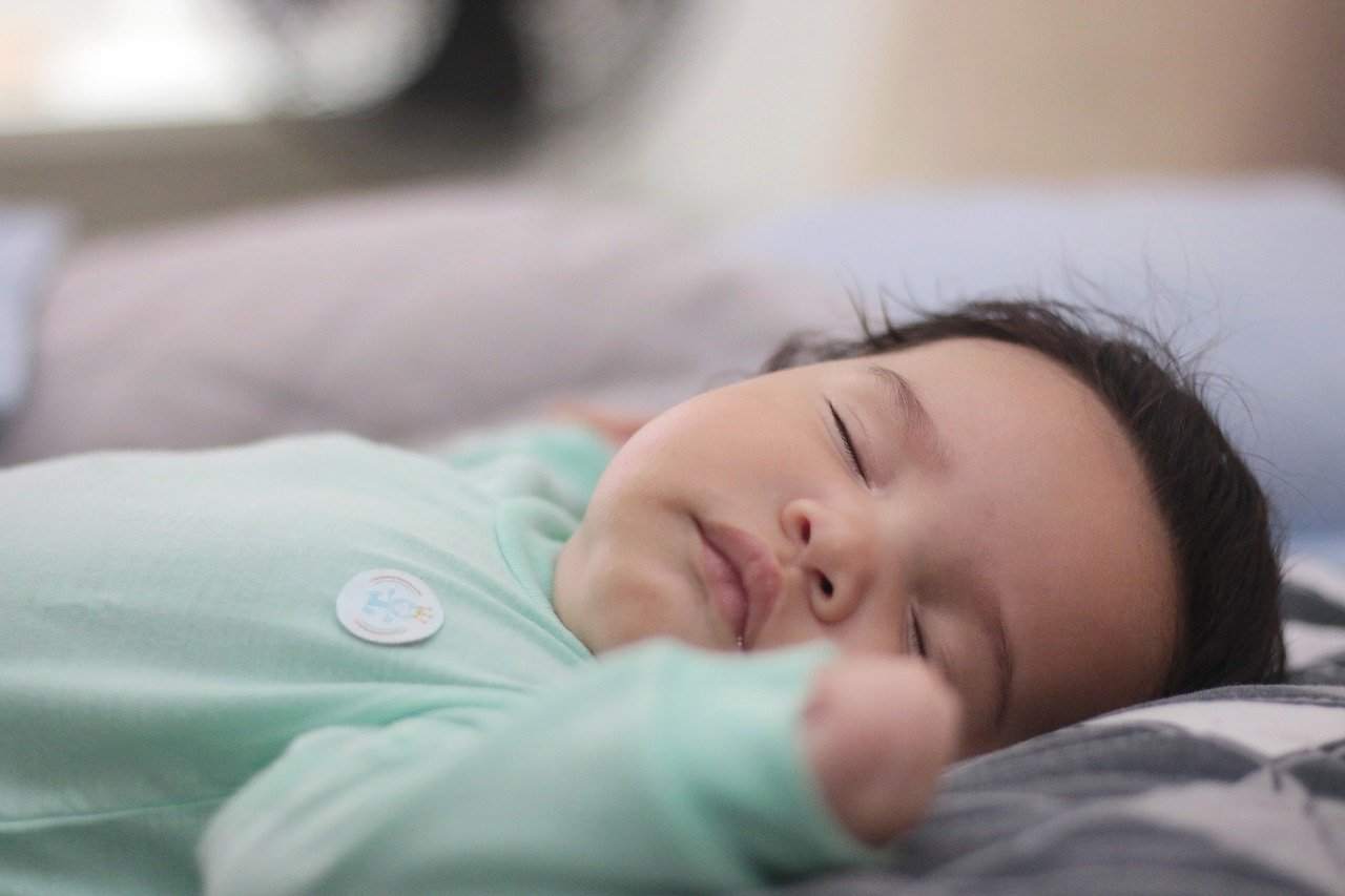 Quando si regolarizza il sonno del neonato
