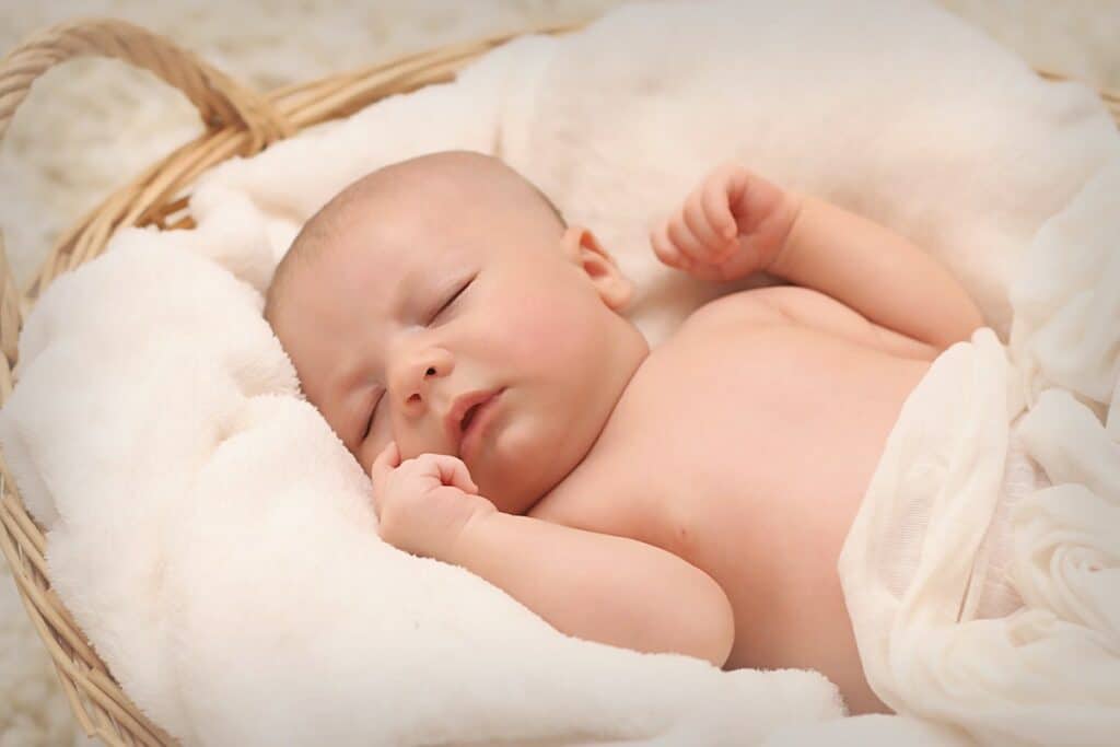 Quando si regolarizza il sonno del neonato